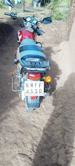 TVS HLX 125 2022 Red