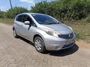 Nissan Note 1.2 Petrol 2012 Silver