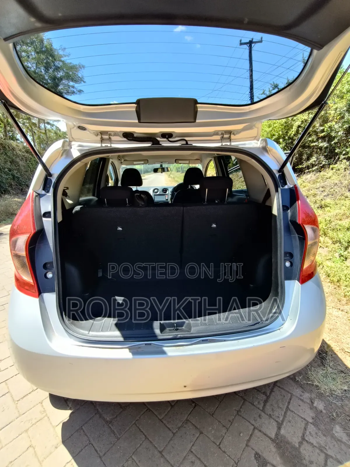 Nissan Note 1.2 Petrol 2012 Silver