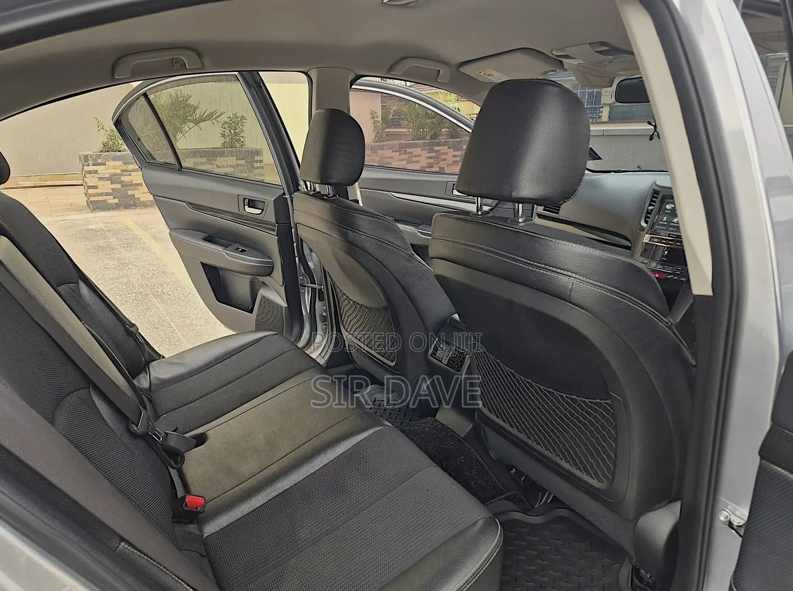 Subaru Legacy 2.5i 4dr Sedan AWD (2.5L 4cyl CVT) 2014 Silver