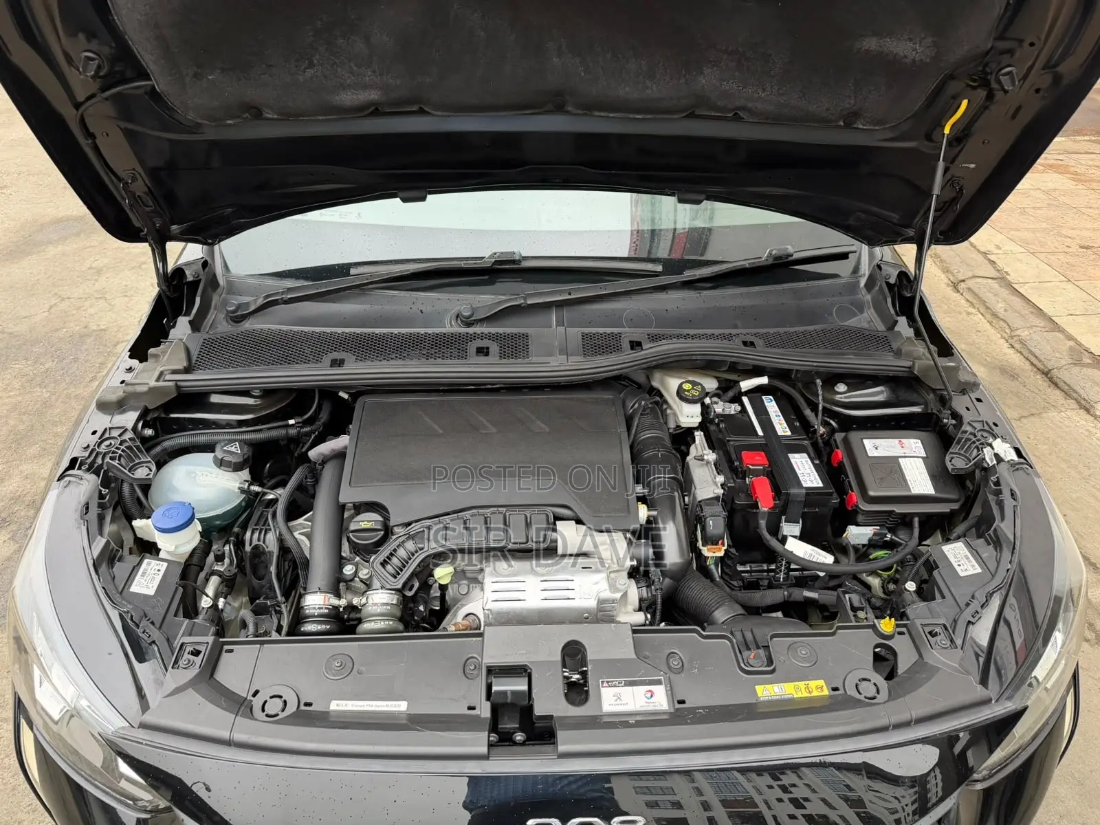Peugeot 208 2021 Black