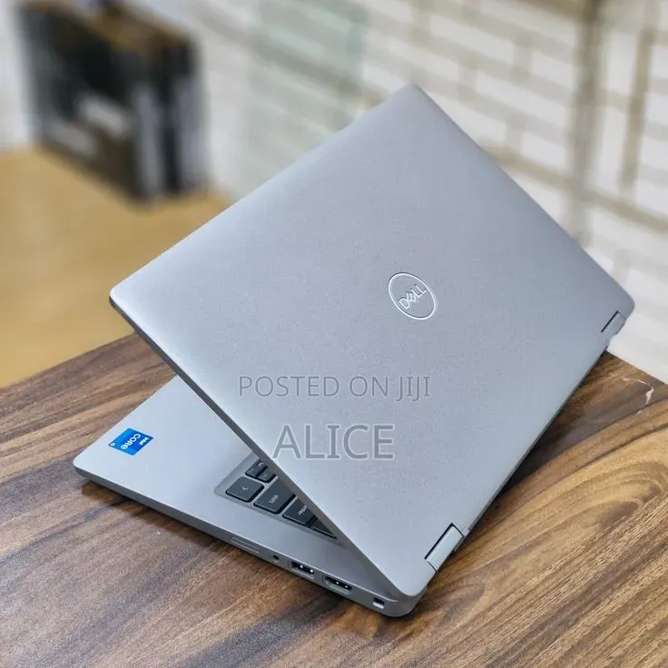 Laptop Dell Latitude 5320 8GB Intel Core i5 SSD 256GB