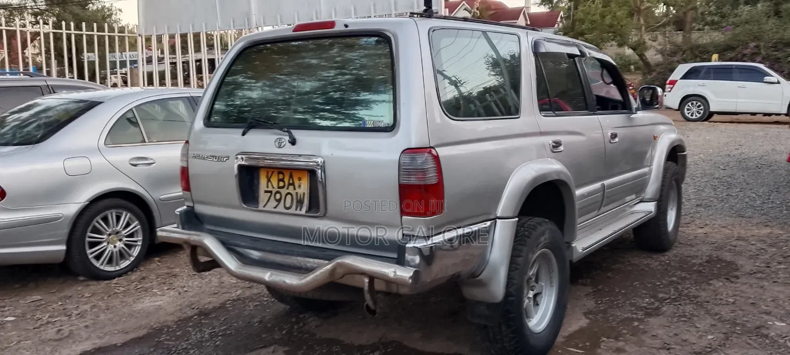 Toyota Hilux Surf 2.7 SSR 2000 Silver