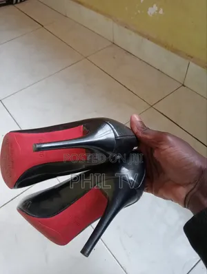 Ladies Shoes