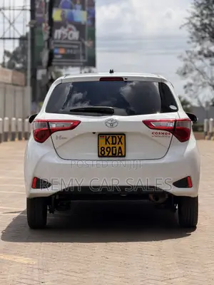 Toyota Vitz 2019 White