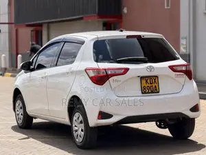 Toyota Vitz 2019 White