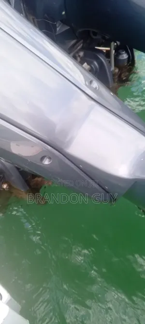 Enclosed Cabin Cruiser Boat