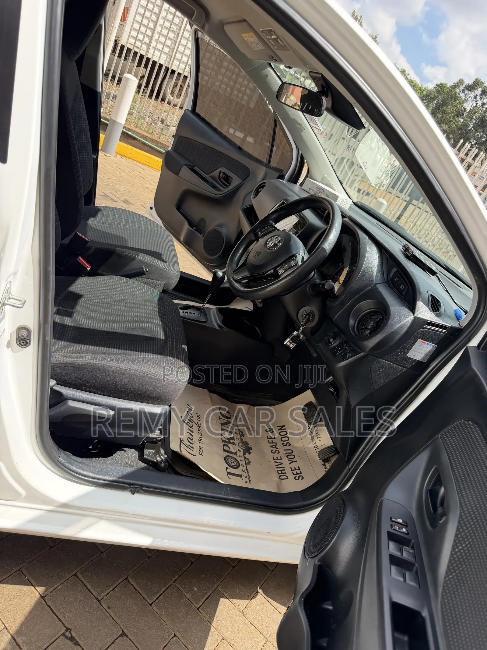 Toyota Vitz 2019 White