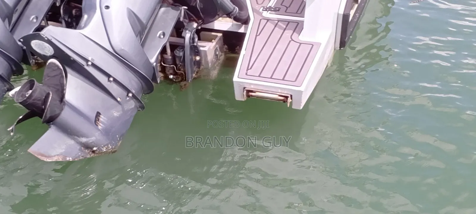 Enclosed Cabin Cruiser Boat
