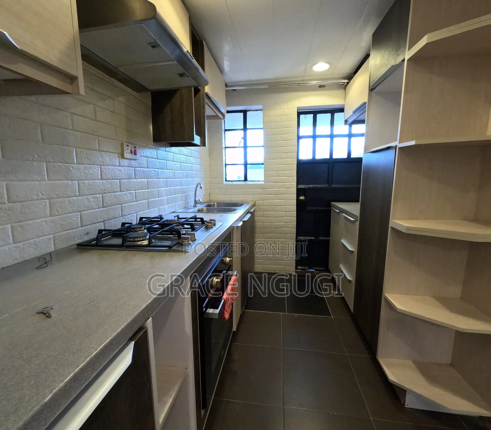3bdrm Duplex in J&J Apartments, Zambezi/Sigona for rent