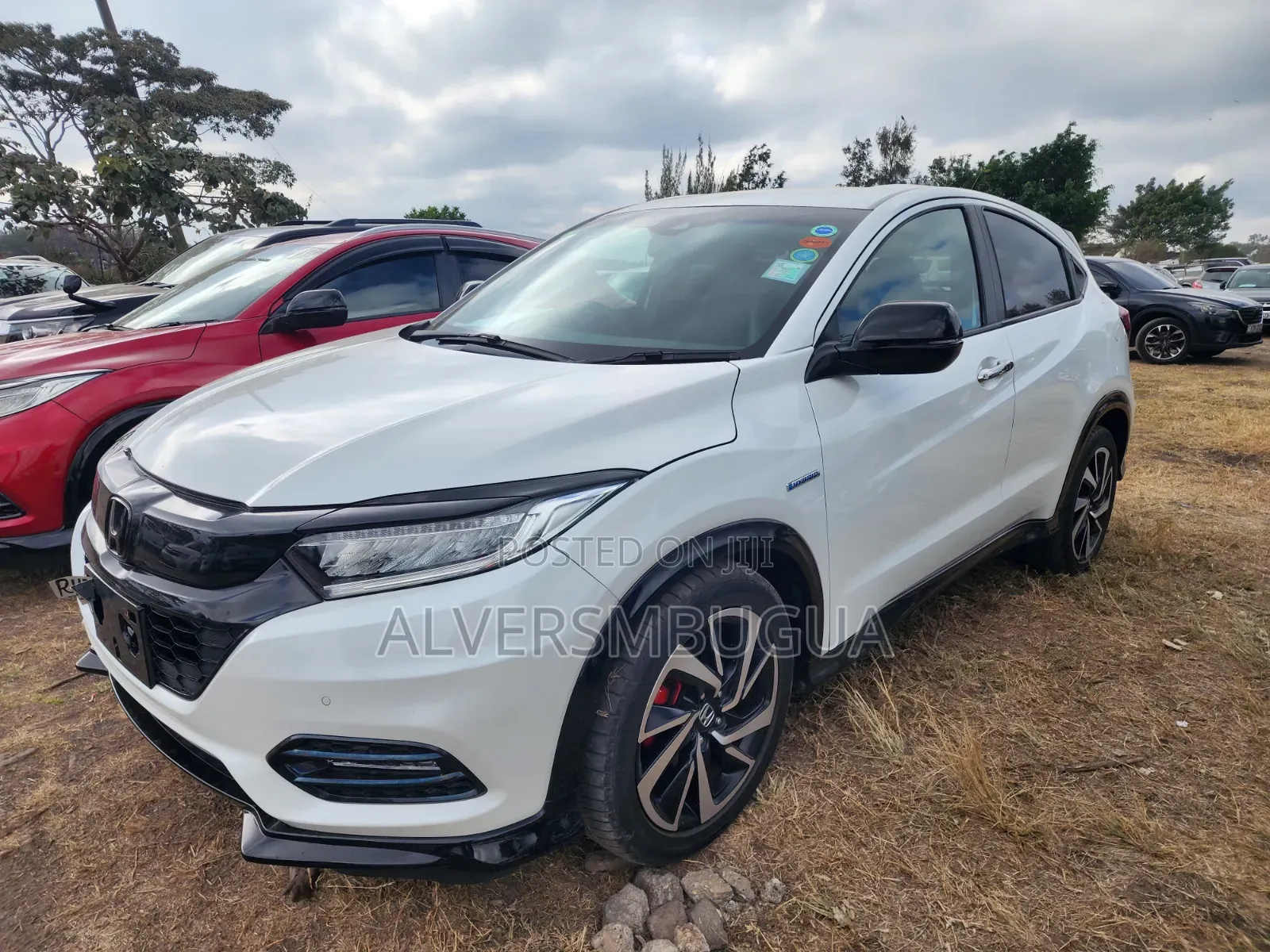 Honda Vezel 1.5 2WD 172 hp 2019 Pearl
