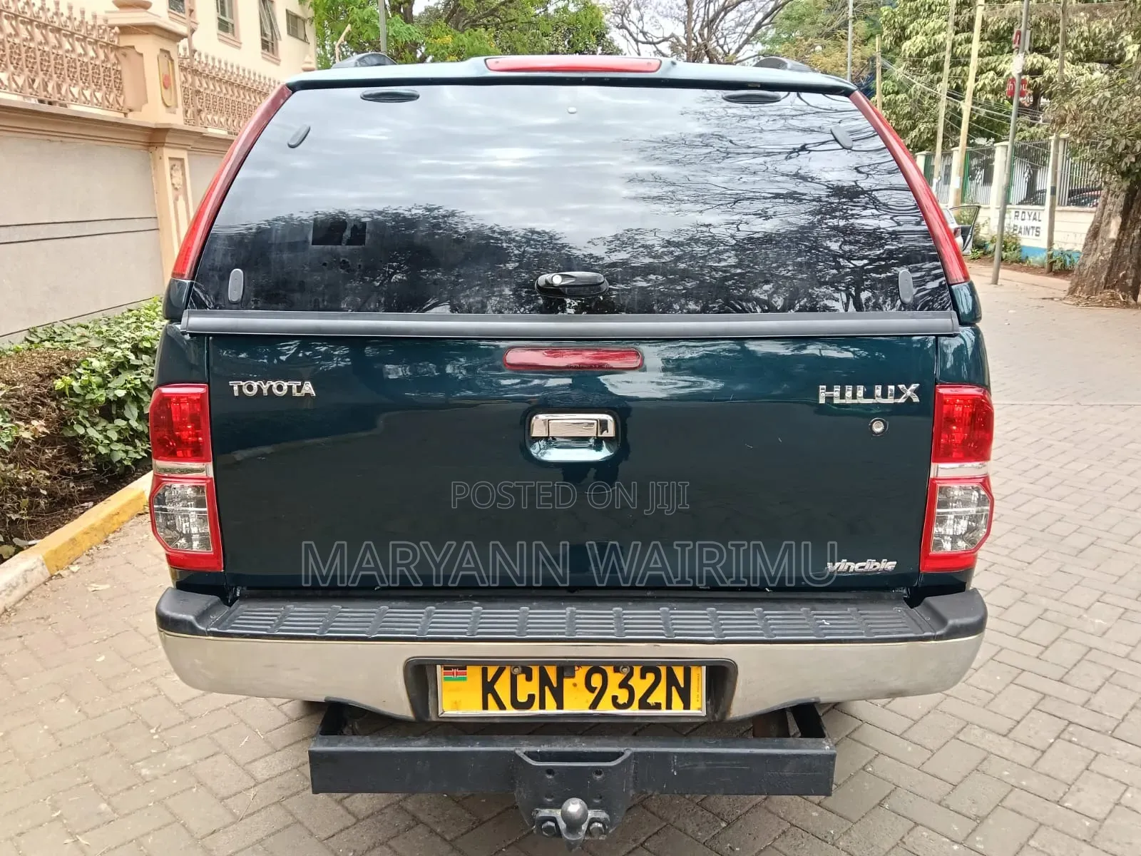 Toyota Hilux 2011 Green