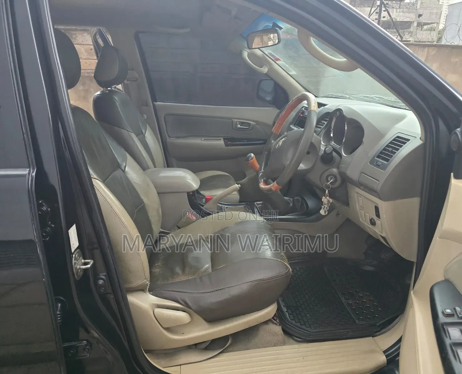 Toyota Fortuner 2.5 D AWD 2006 Black