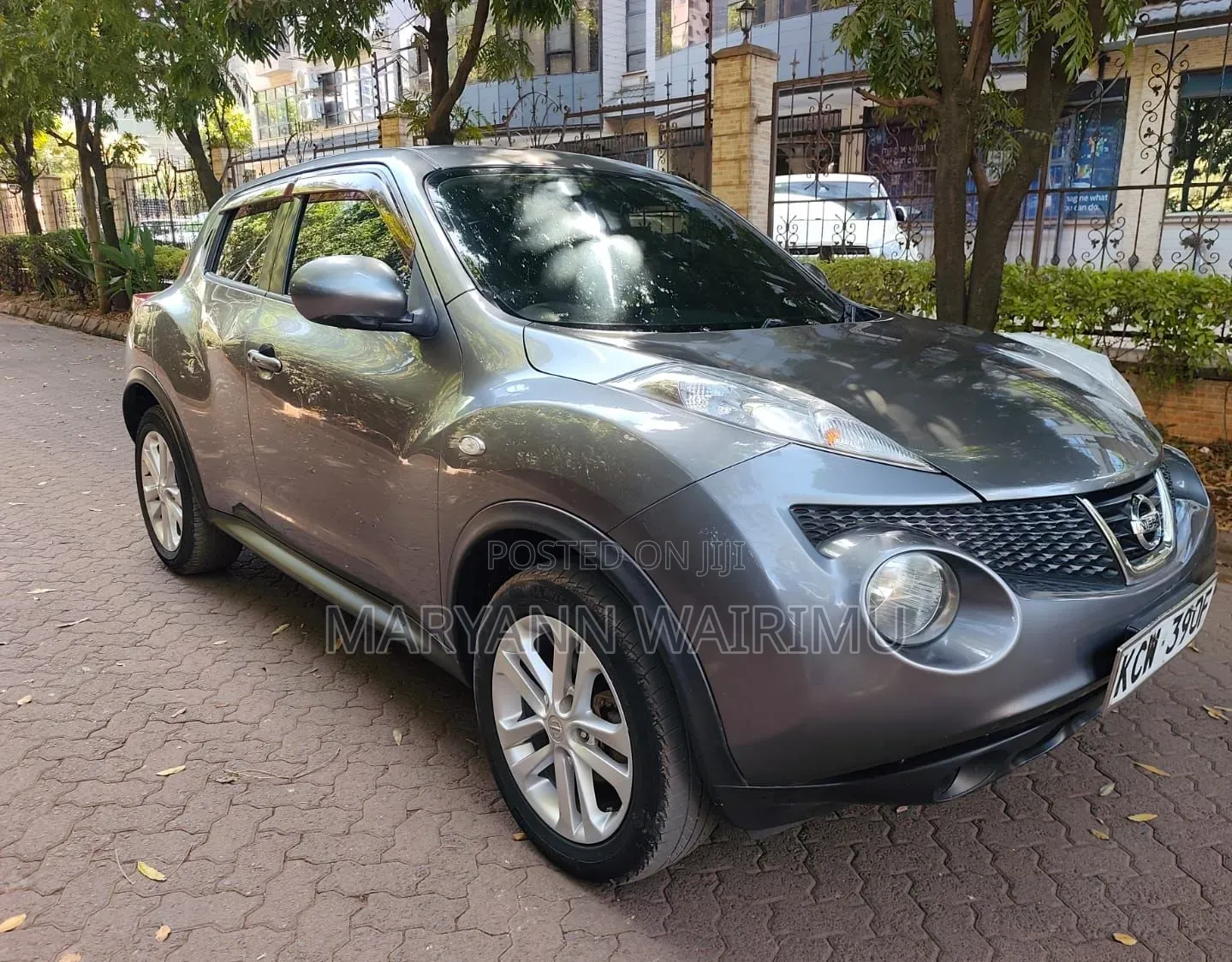 Nissan Juke 2012 Gray
