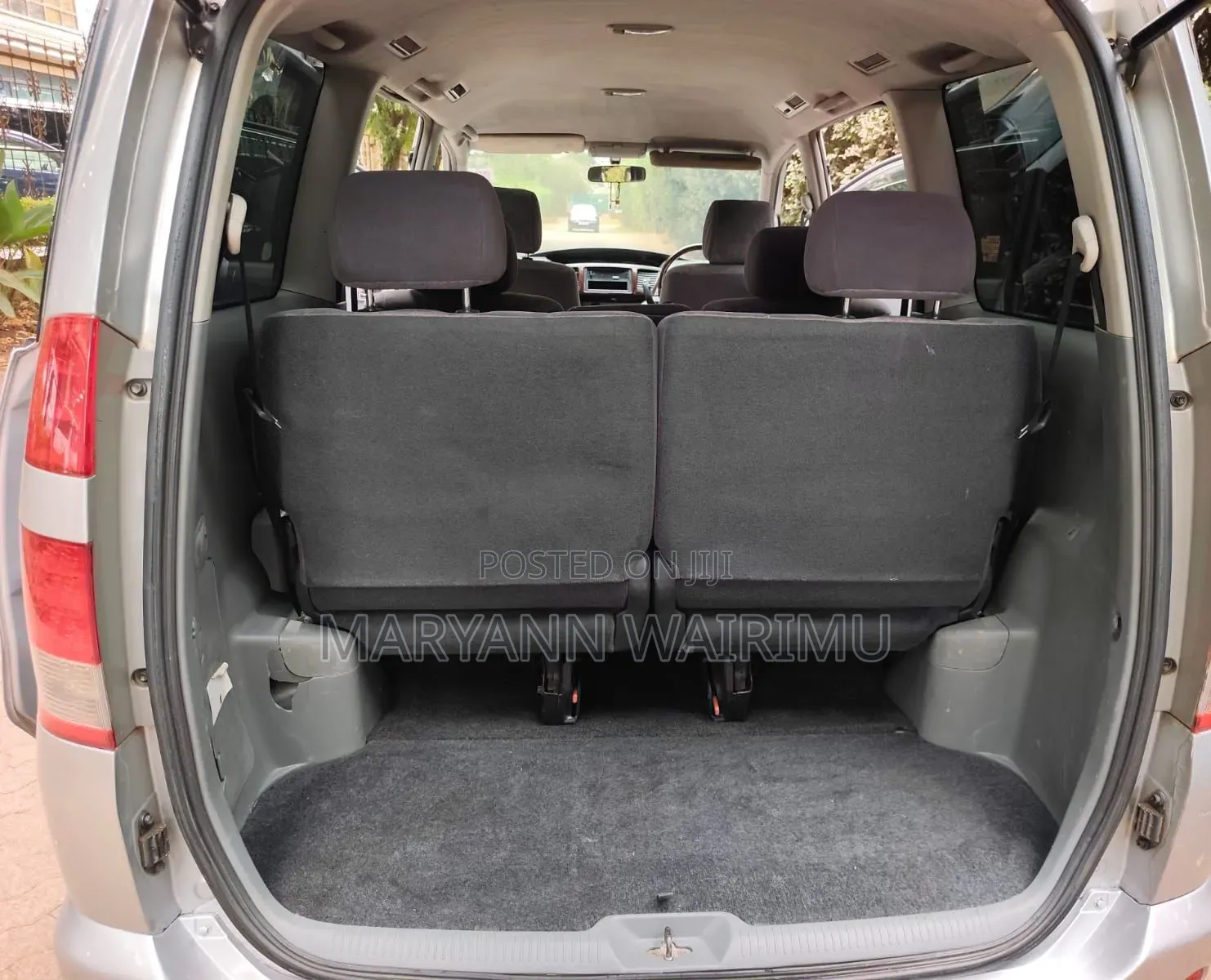 Toyota Noah 2007 Silver