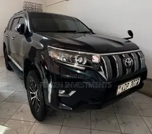 Toyota Land Cruiser Prado 2017 Black