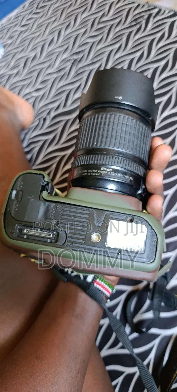 Nikon D7000