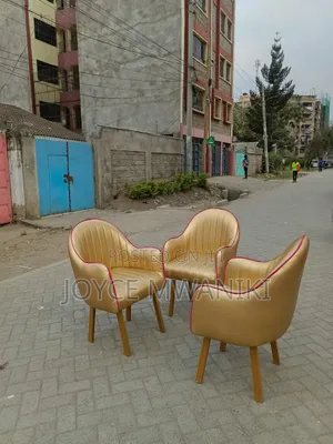 Modern Seats for Restauran or Styling Seats Gold Colour