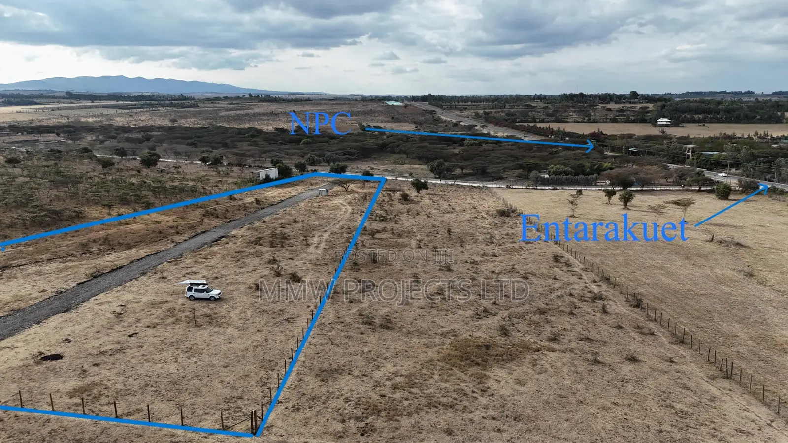 Kiserian. Plots Along Pipeline Road