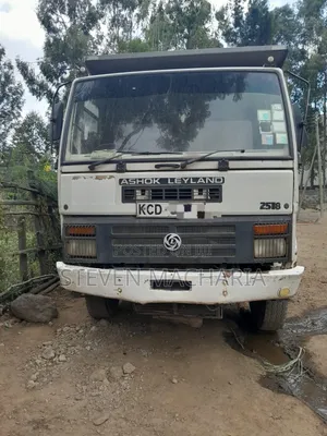 Ashok Leyland 2518i 2015 White