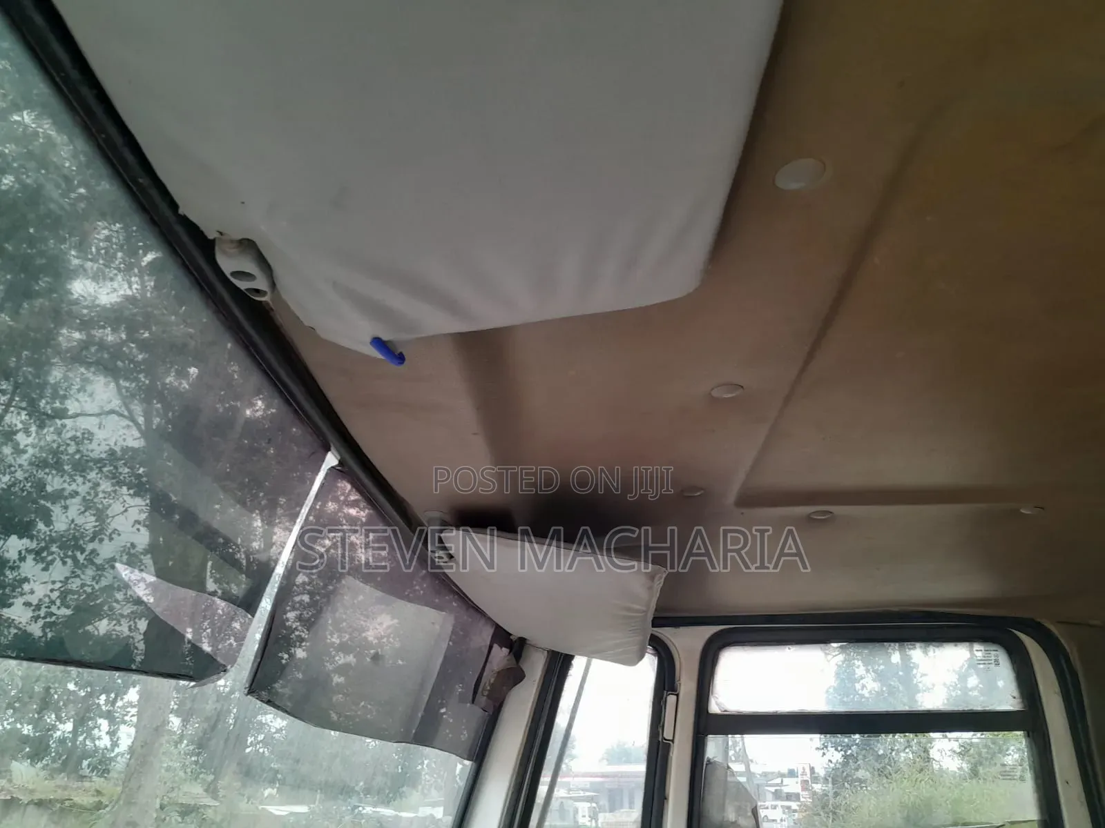 Ashok Leyland 2518i 2015 White