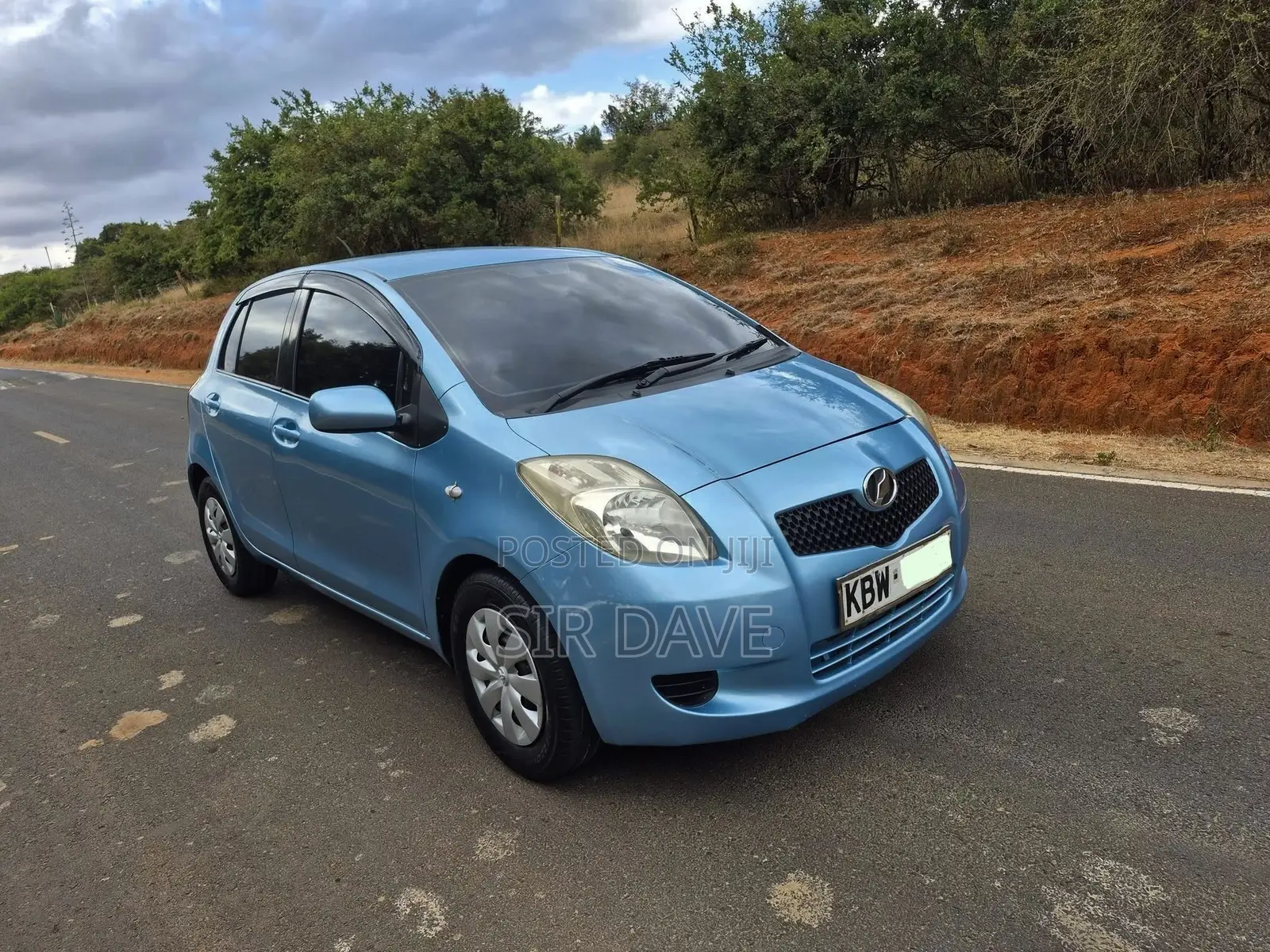 Toyota Vitz 1.0 FWD 5dr 2008 Blue