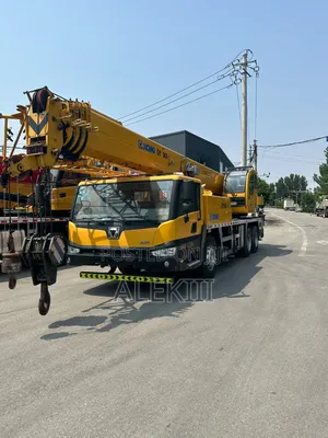 XCMG Mobile Crane 25 Tonnes