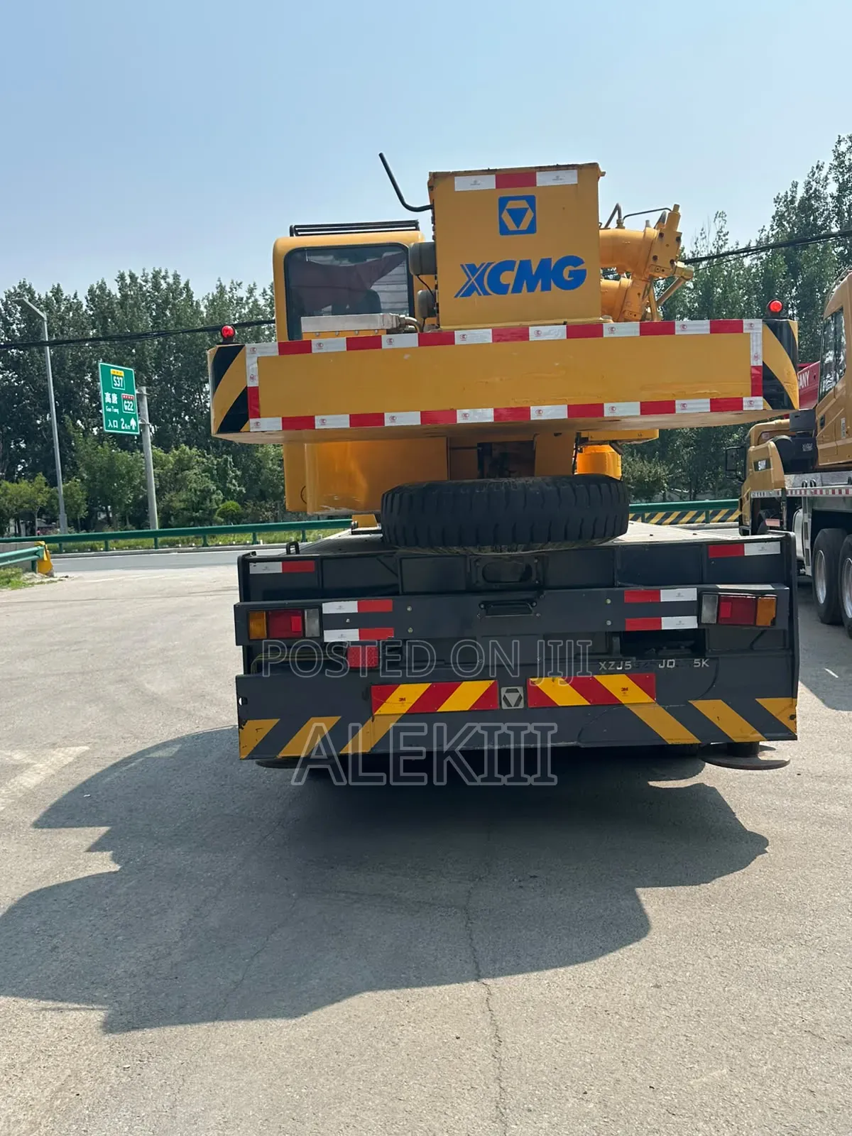XCMG Mobile Crane 25 Tonnes