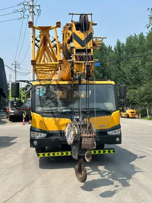 XCMG Mobile Crane 25 Tonnes