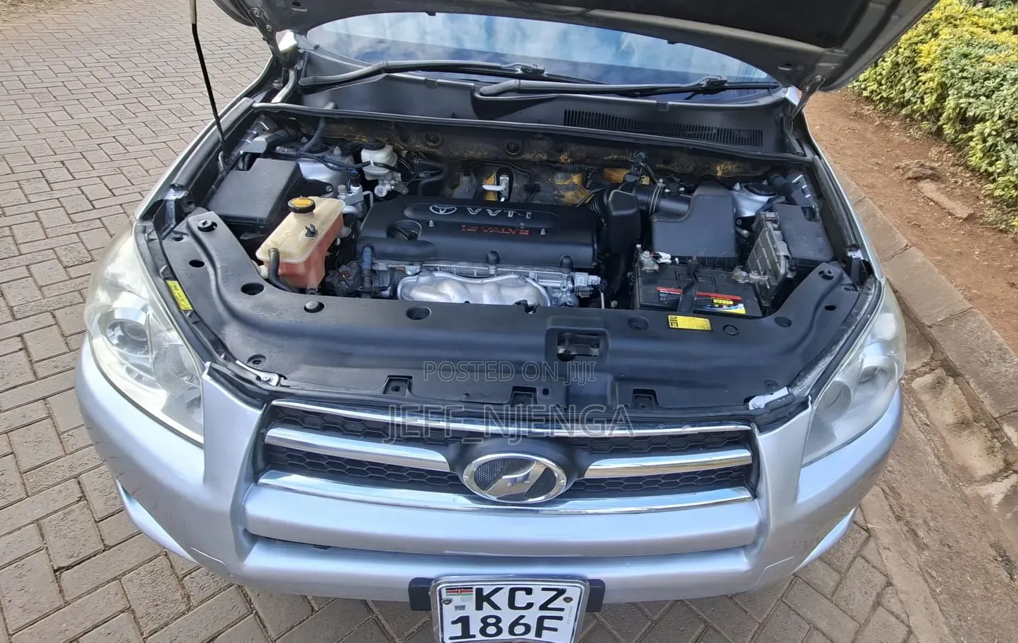 Toyota RAV4 2012 Silver