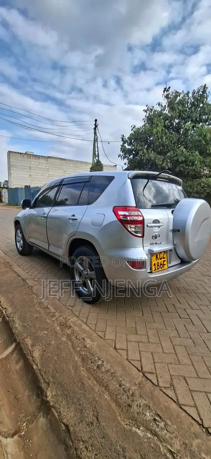 Toyota RAV4 2012 Silver