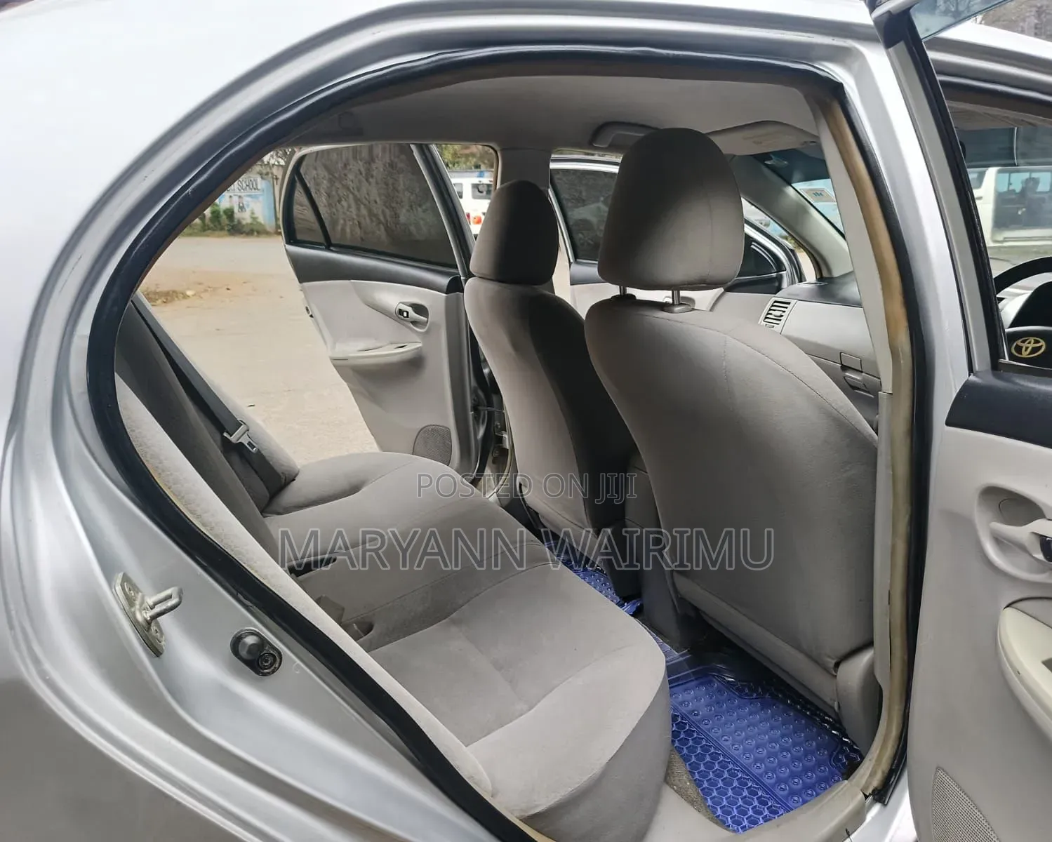 Toyota Axio 1.5 G 2WD 2010 Silver