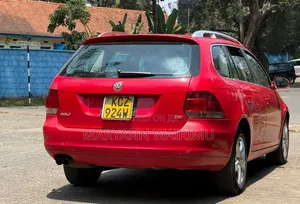 Volkswagen Golf 2013 Red