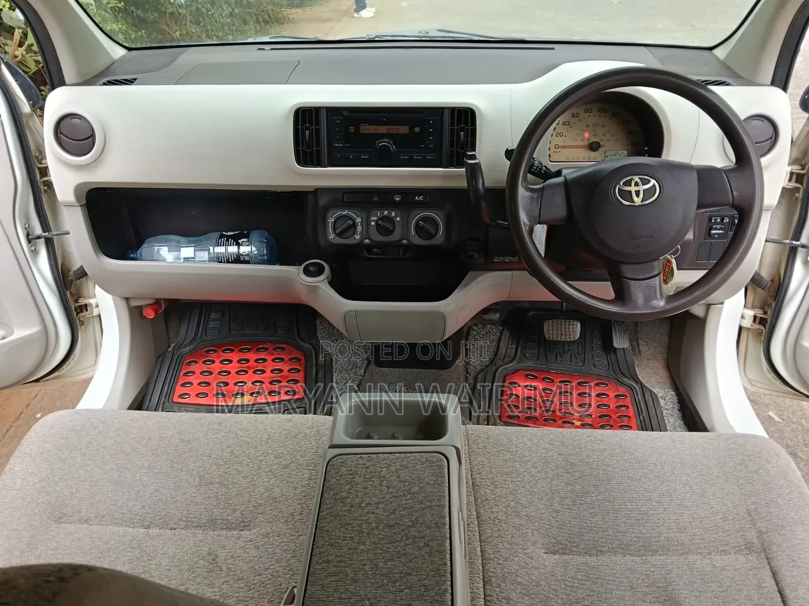 Toyota Passo 1.0 FWD 2012 White