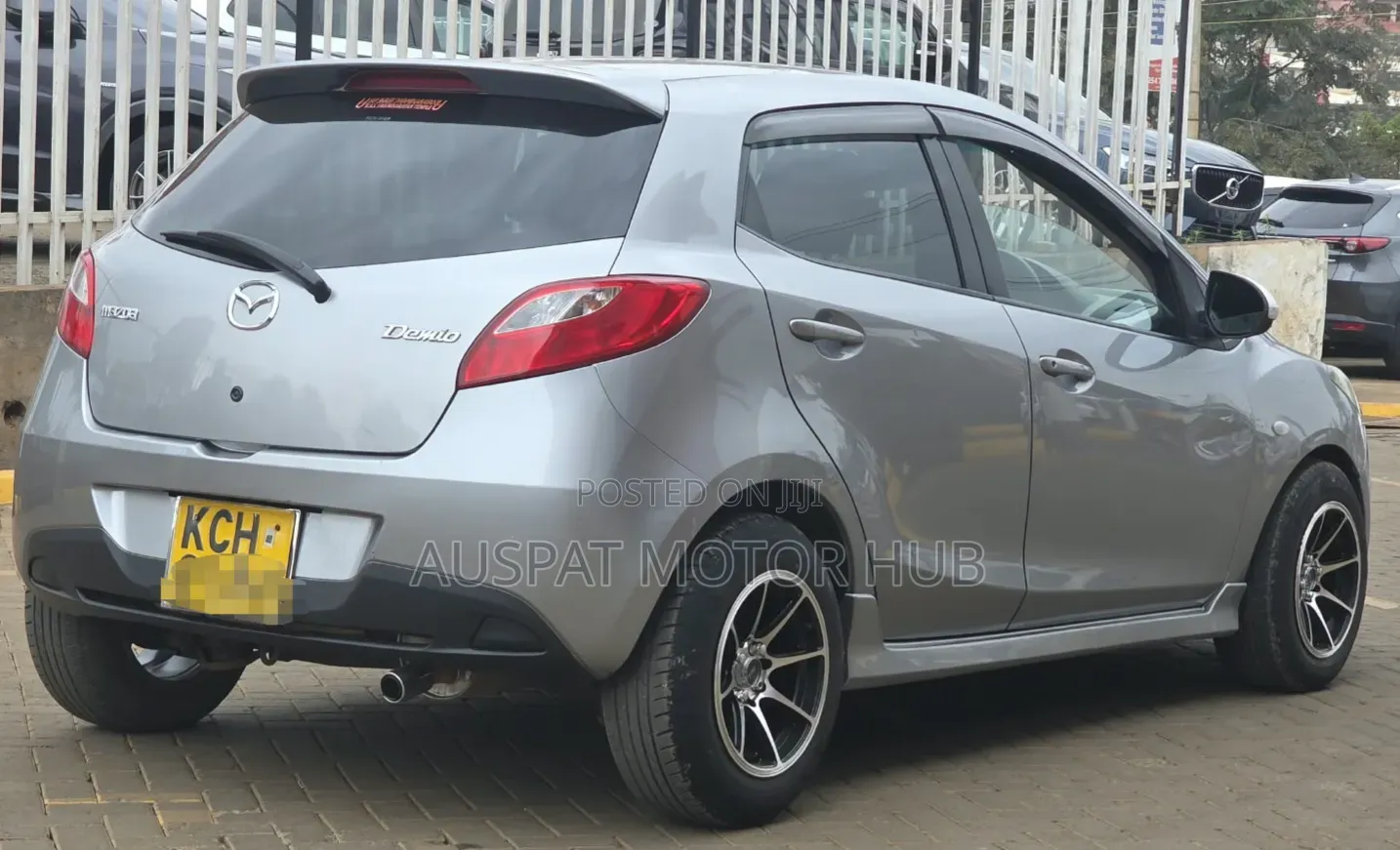 Mazda Demio 2009 Gray