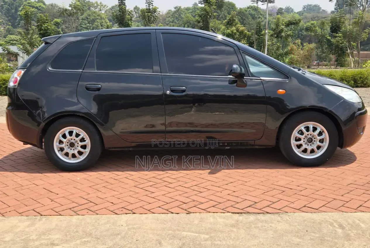 Mitsubishi Colt Plus 2009 Black