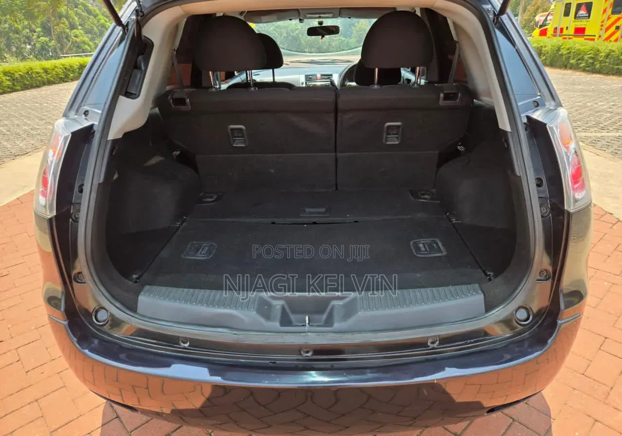 Mitsubishi Colt Plus 2009 Black