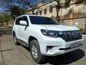 Toyota Land Cruiser Prado 2.7 i 2011 White