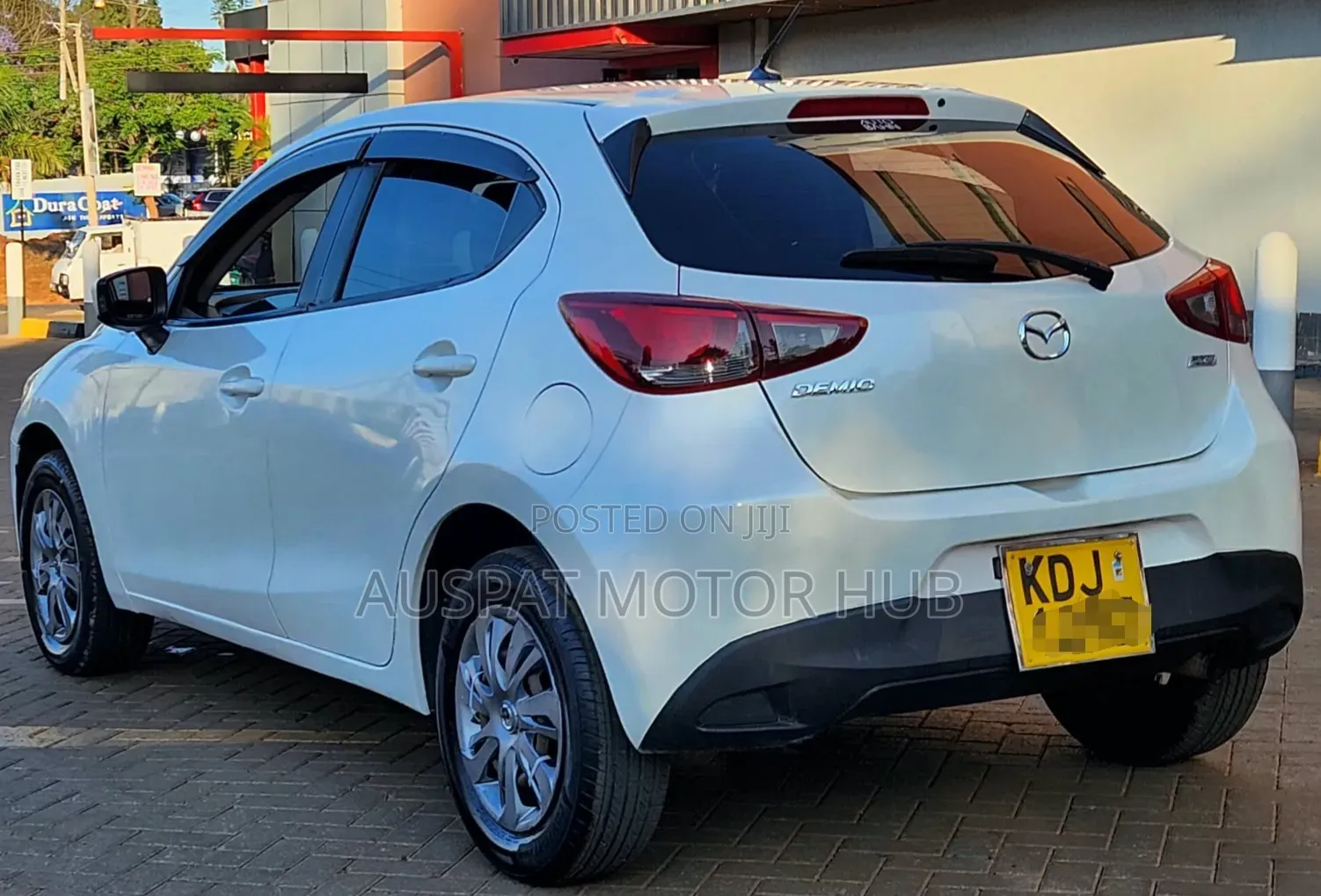 Mazda Axela 2015 White