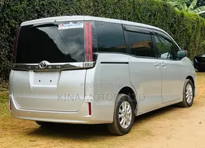 Toyota Noah 2.0 FWD (8 Seater) 2020 Silver