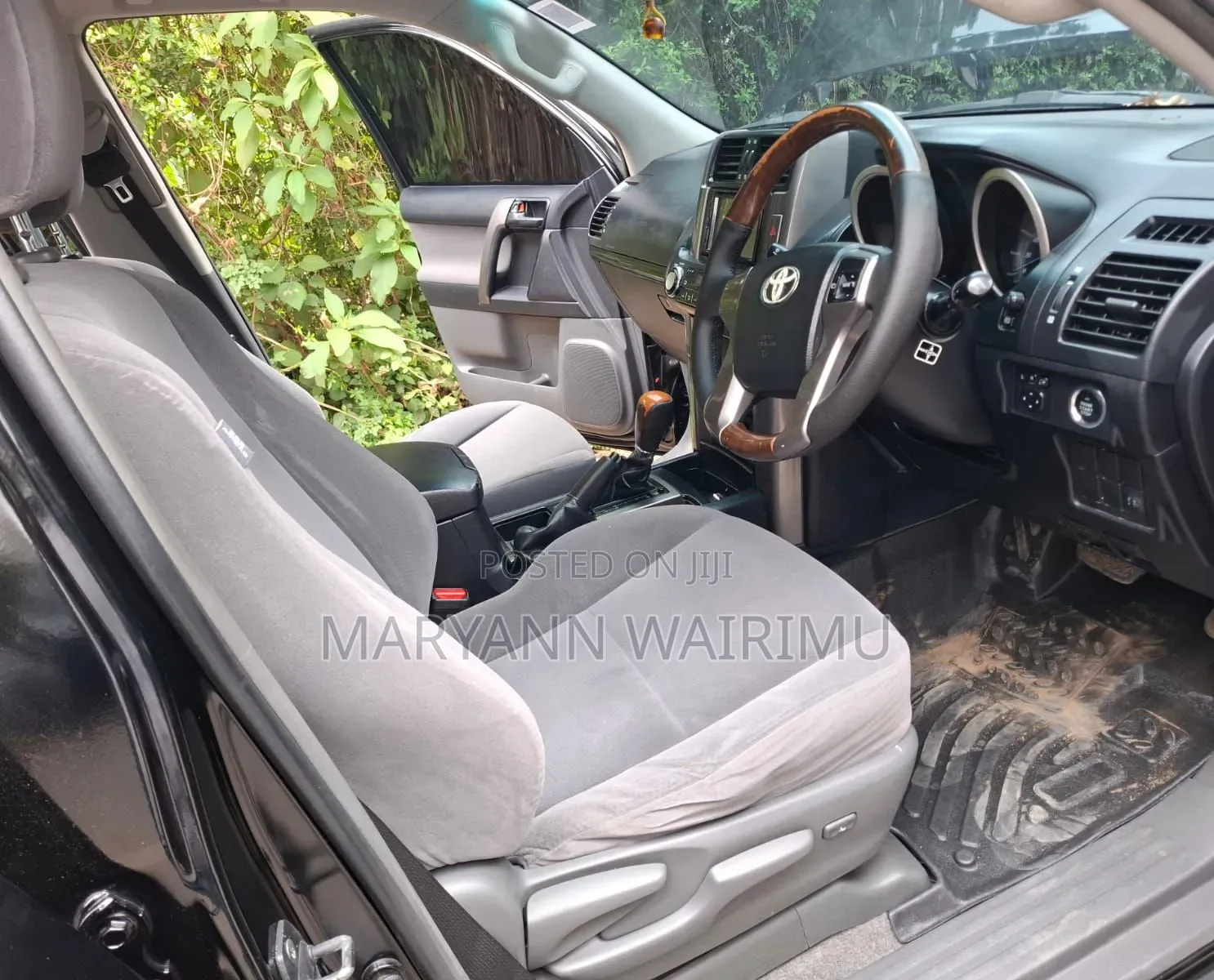 Toyota Land Cruiser Prado 2.7 i 2012 Black