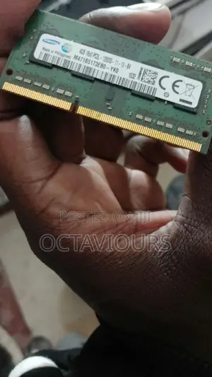 Samsung 4gb Ddr3l Laptop Ram (1600mhz Pc3l-12800s)