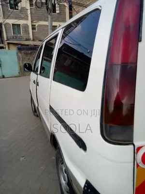 Toyota TownAce 2000 Off white