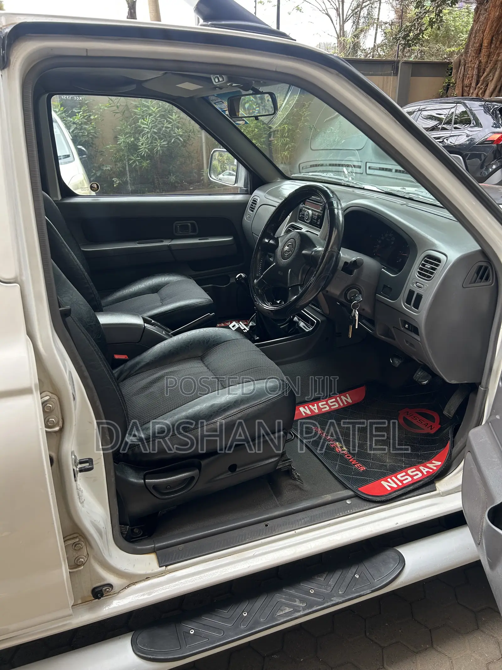 Nissan NP300 2014 White