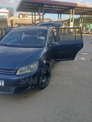 Volkswagen Touran 1.4 TSI 2012 Blue