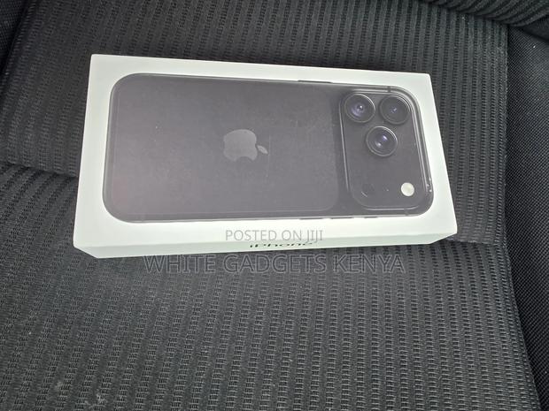 New Apple iPhone 18 Pro 256 GB Black - thumbnail 2