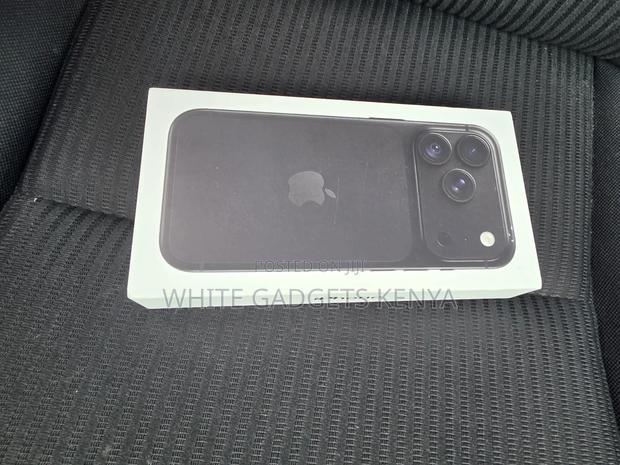 New Apple iPhone 18 Pro 256 GB Black - thumbnail 3