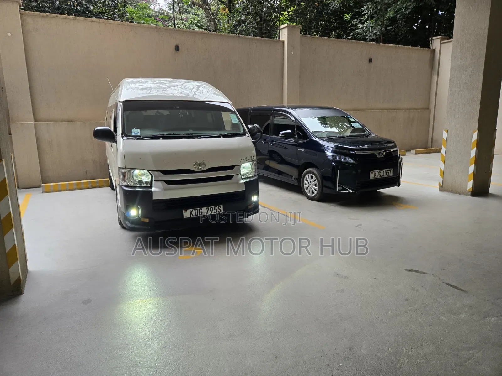 10, 14 18 Seater Vans for Hire Travelling as a Group