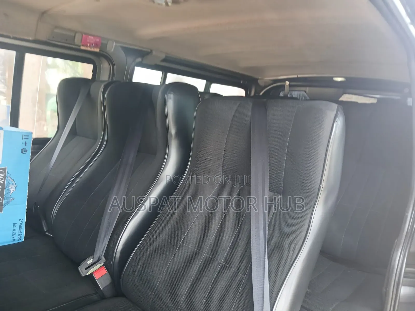 10, 14 18 Seater Vans for Hire Travelling as a Group