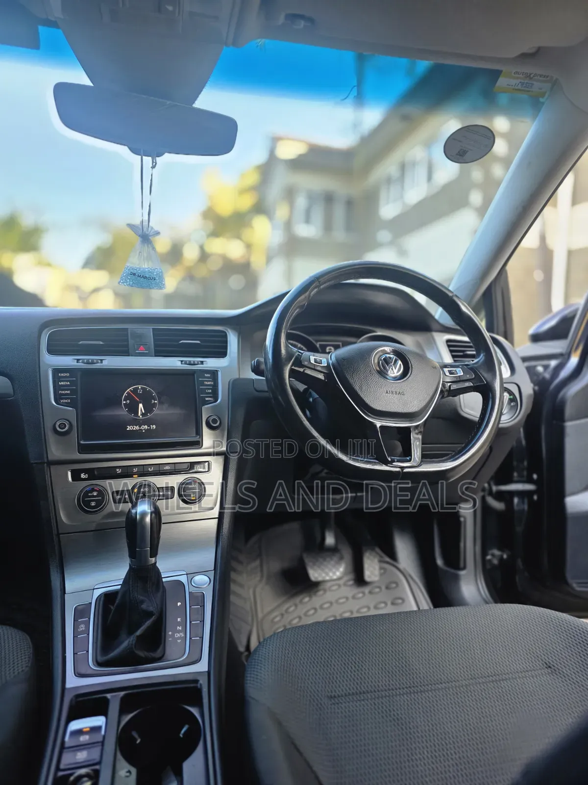 Volkswagen Polo 2017 Black